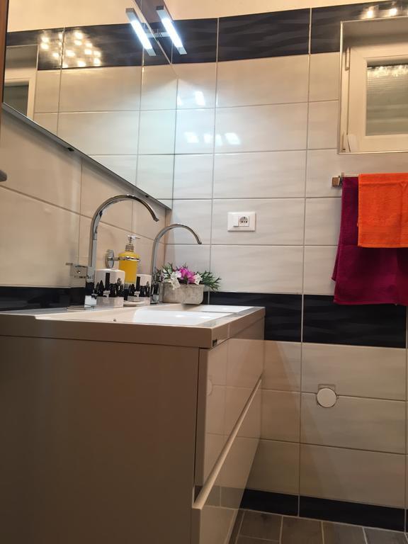 Stakic Apartment
