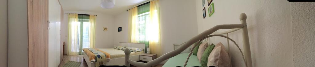 Stakic Apartment