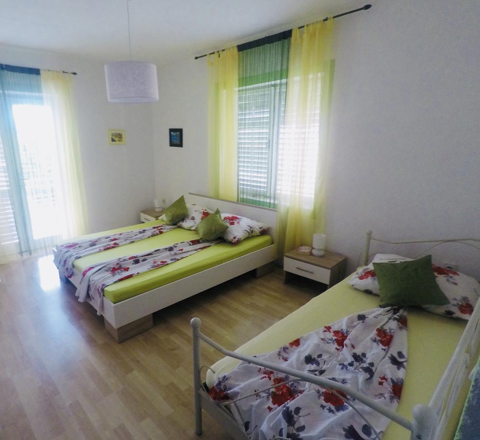 Apartment Stakic Krvavica